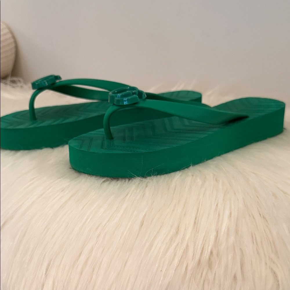 Green Flip Flops - Picture 4 of 4